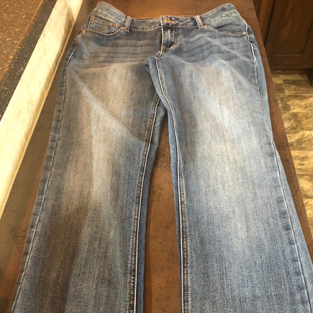 Women Maurices Jeans- size 6